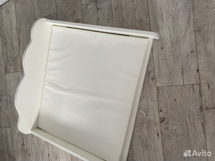 Пеленальная доска на комод