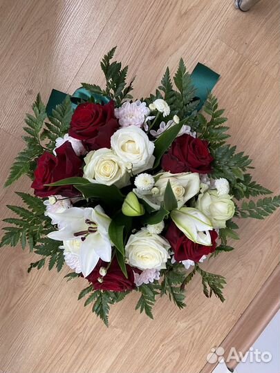 Корзина с цветами