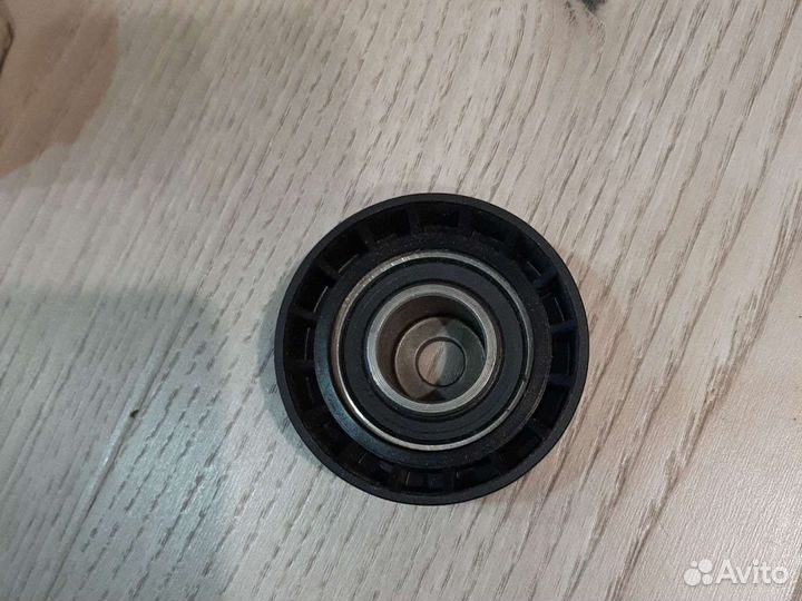 Ролик ремня