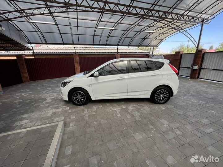 Hyundai Solaris 1.6 AT, 2015, 75 421 км