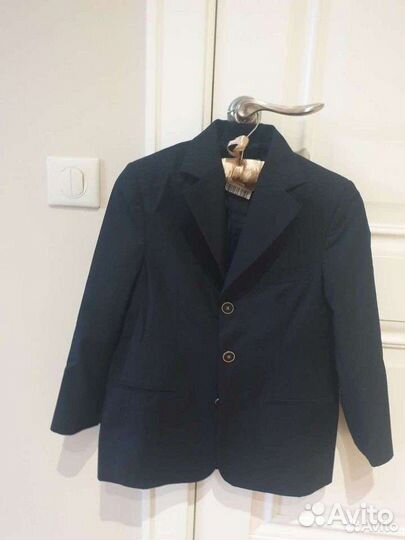 Костюм(пиджак+жилет)для мальчика Carlo Pignatelli