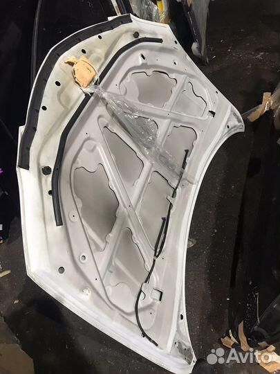 Капот Mazda 3 BK седан