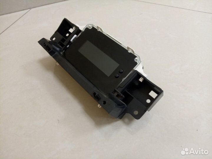 Дисплей информационный Ford Focus CB8 pnda 2013