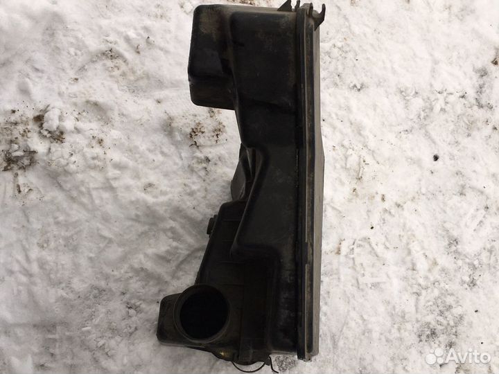 Корпус Воздушного фильтра Дайхатсу Териос 1