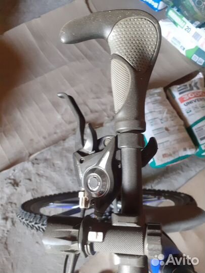 Велосипед на литых дисках