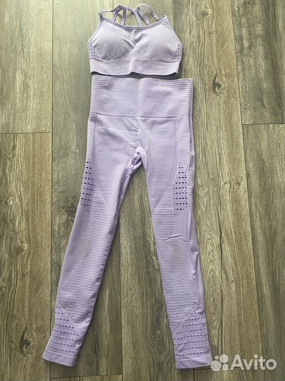 Костюм для фитнеса