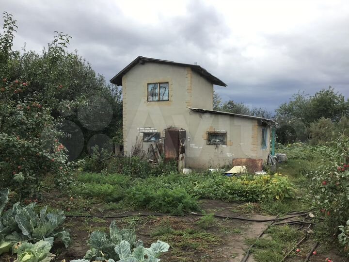 Дом 30 м² на участке 9,2 сот.