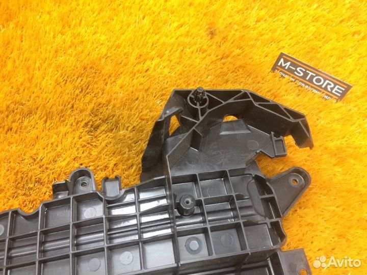 Крышка печки Volkswagen Tiguan 5N cawa 2009