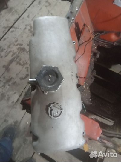 Клапанная крышка москвич 412