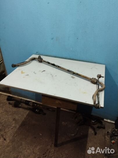 Стабилизатор передний Peugeot 307