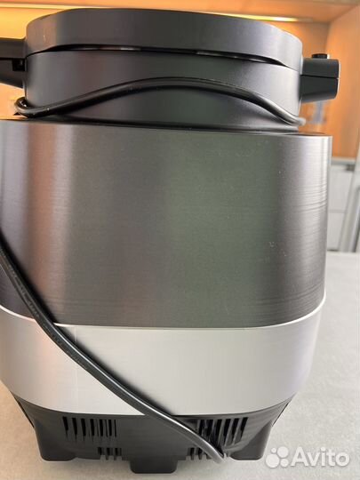 Мультиварка Bork U 810 смартшеф