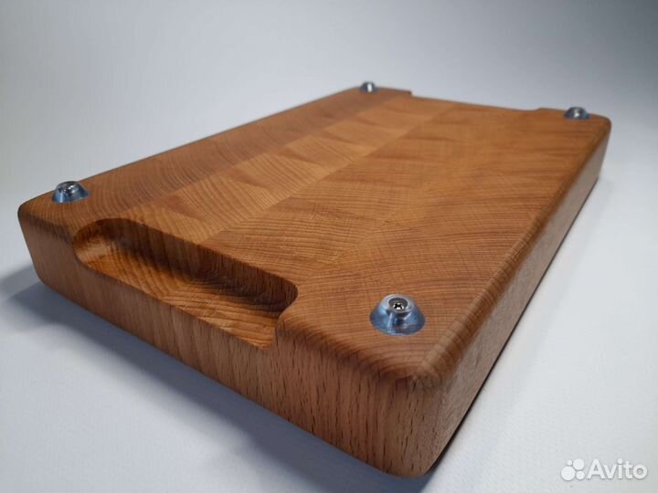 Торцевая разделочная доска из бука