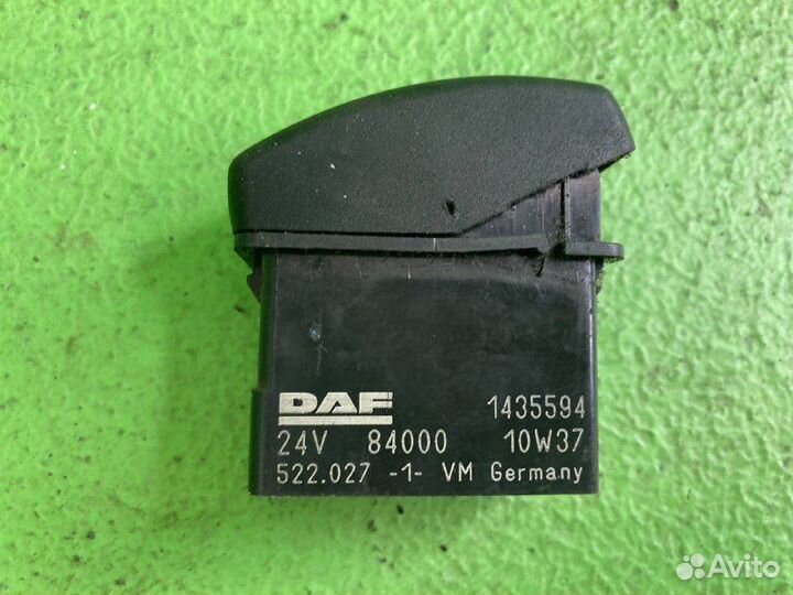 Выключатель клавишный DAF XF105