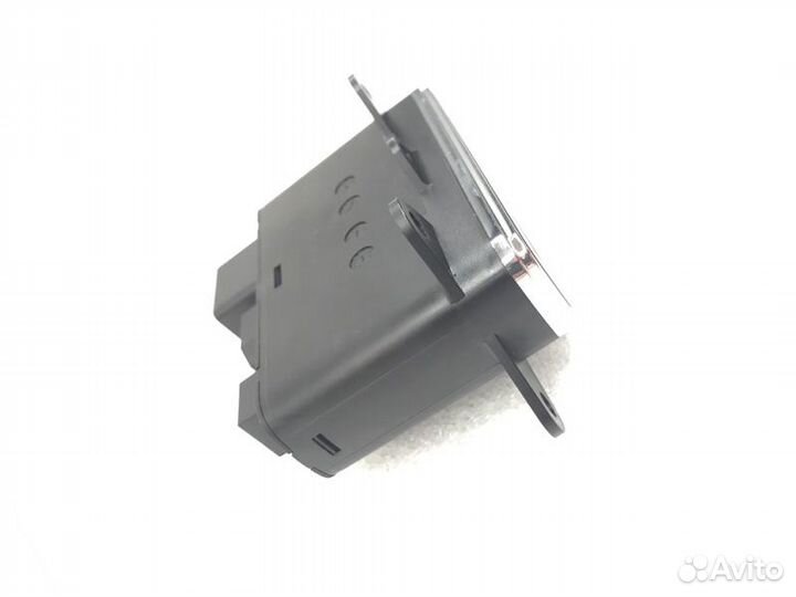 Разъем USB/AUX адаптер Jeep Grand Cherokee WK2