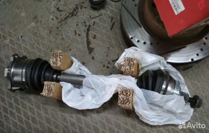 7H0407272CH Полуось правая Ауди