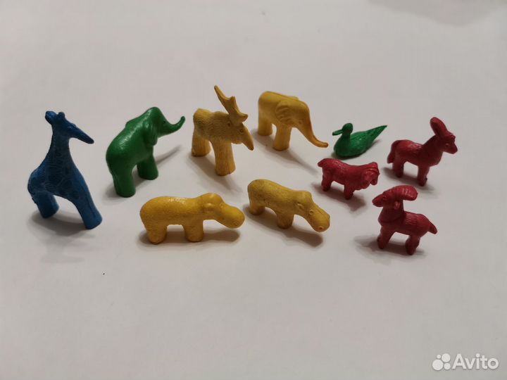 Игрушки - фигурки животных