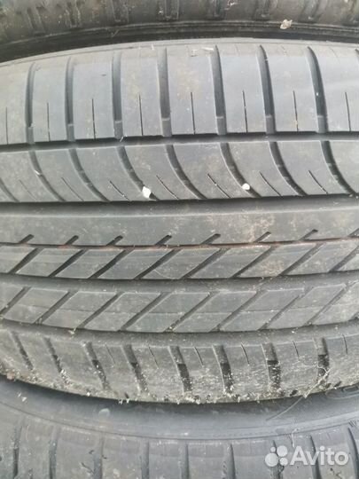 Goodyear Eagle F1 Asymmetric SUV 4x4 275/45 R21