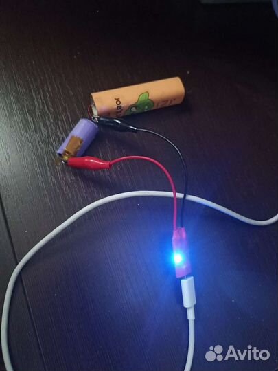 Зарядное устройство для одноразовых сигарет