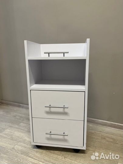 Тумба прикроватная