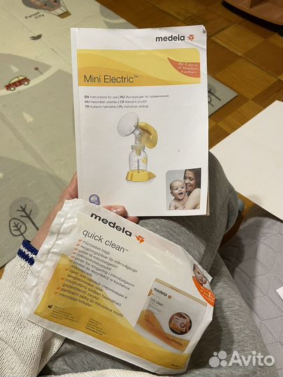 Молокоотсос medela mini electric