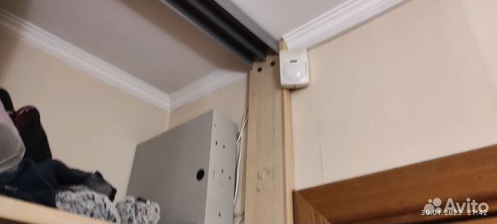 Охранная сигнализация с двумя датчика