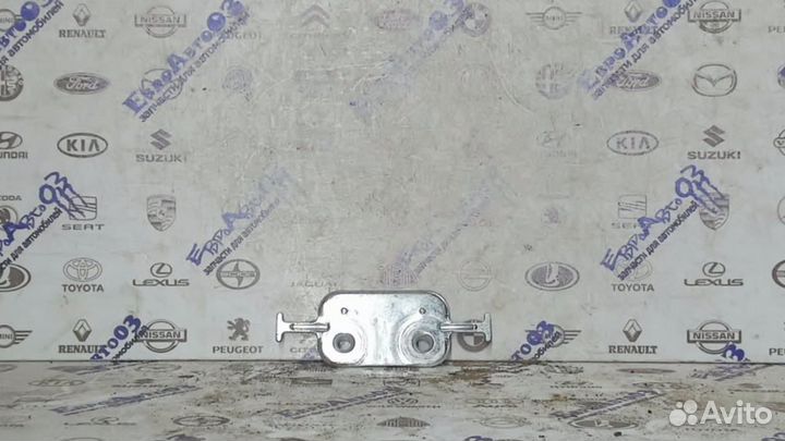 Кронштейн замка двери Audi A6 C6,4F 2004-2011