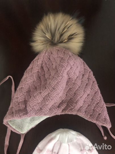 Шапочки для девочки (размеры в описании)