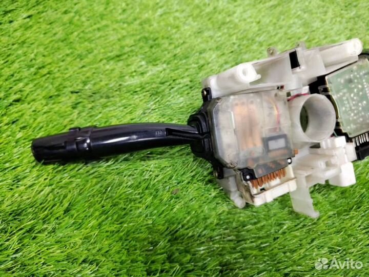 Блок подрулевых переключателей Subaru Forester SG5