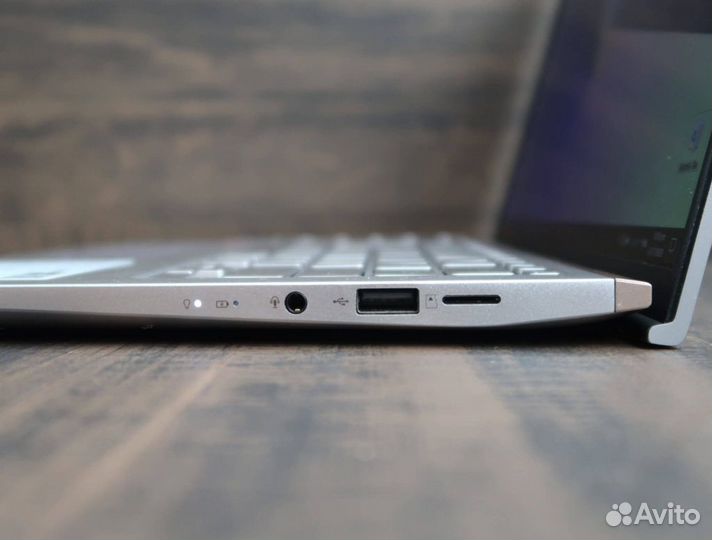 Ультрабук asus ZenBook 14 UM433D