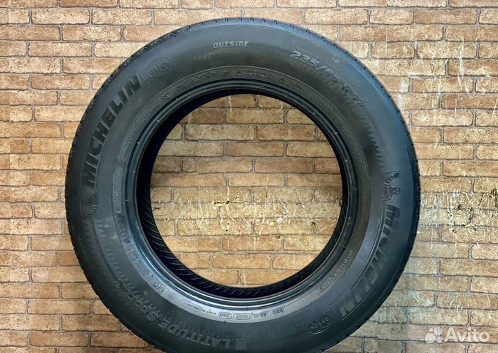 Michelin Latitude Sport 3 235/65 R17