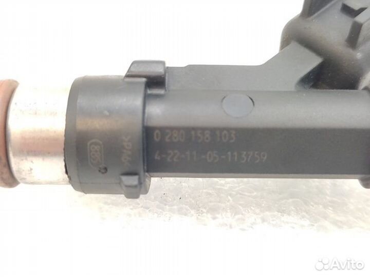 Форсунка топливная Mazda 3 BL L3 2009