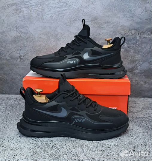 Кроссовки мужские Nike