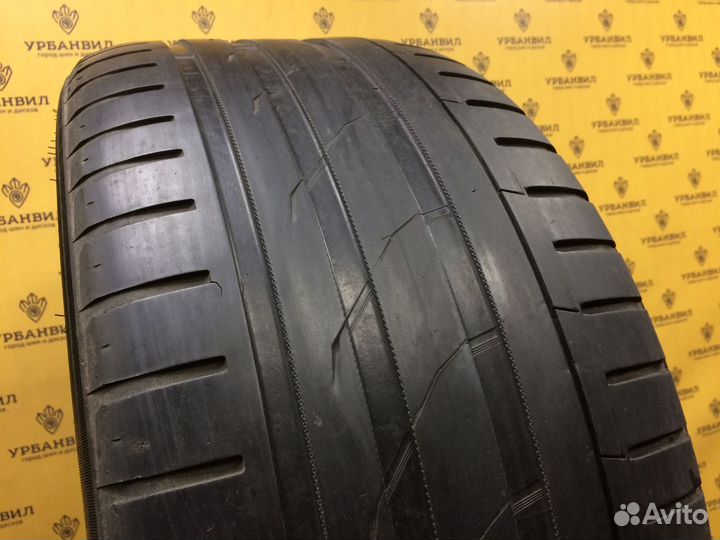 Nokian Tyres Hakka Black SUV 295/40 R21 111Y