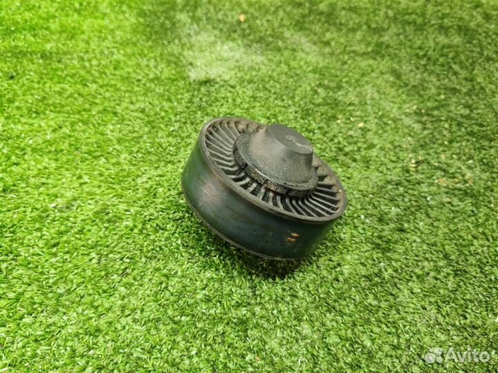 Ролик дополнительный руч. ремня BMW X5 E70 2007-2