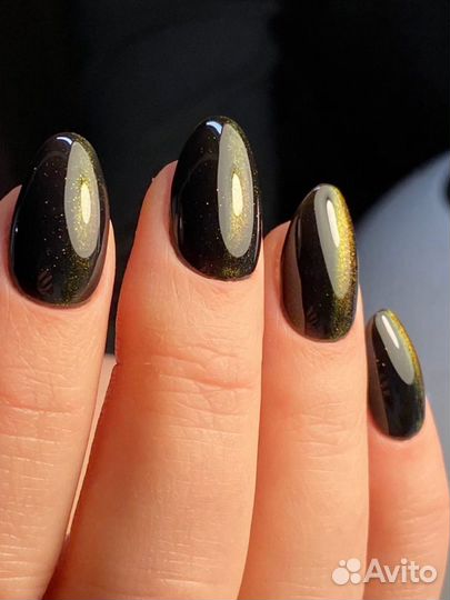 Мастер маникюра