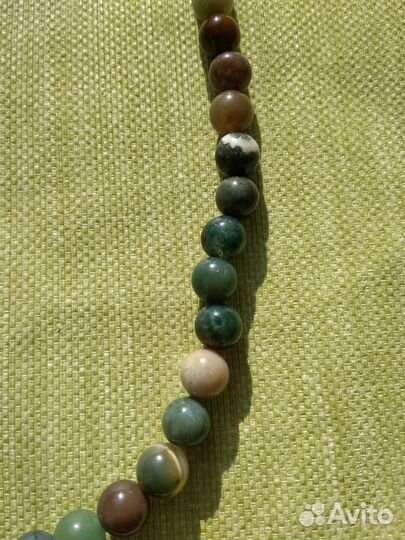 Бусы из змеевика