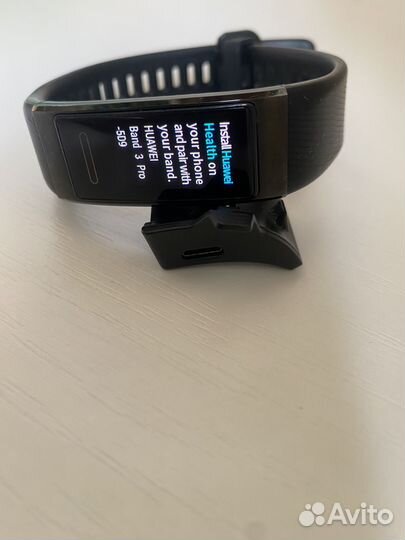 Смарт часы Huawei Band 3 pro