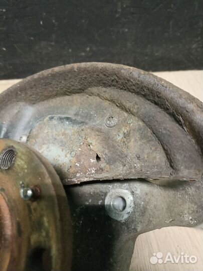 Ступица цапфа кулак задняя левая Audi Тт