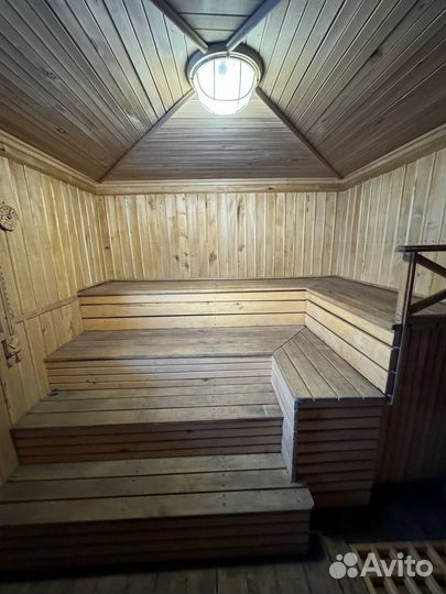 Русская баня на дровах с купелью и с чаном