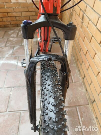 GT Avalanche Red 27.5 М гидравлика