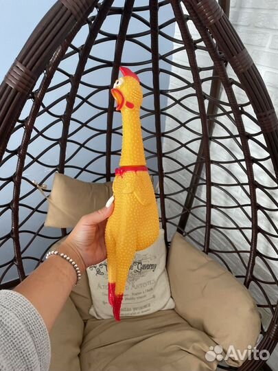 Игрушка пищалка Курица