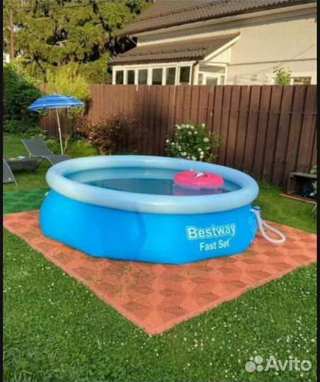 Надувной бассейн новый