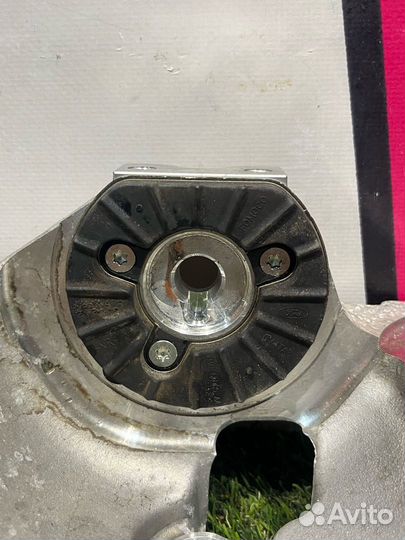 Кронштейн масляного фильтра Ford Ranger 4 T6.2