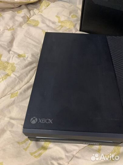 Игровая приставка xbox one 1tb