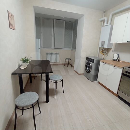 2-к. квартира, 65 м², 2/5 эт.