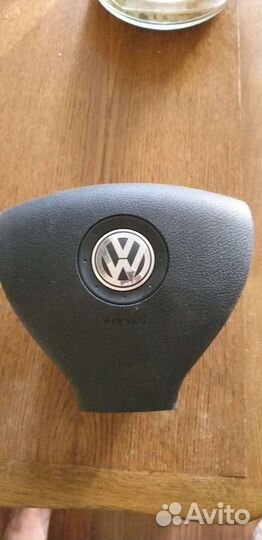 Подушка безопасности VW новая 5n0880201 airbag