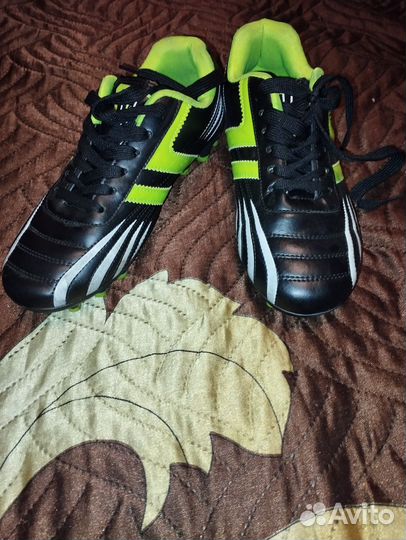 Футбольные бутсы Vitai 37размер