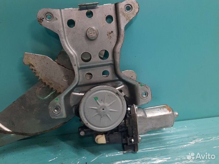 Задний левый стеклоподъёмник suzuki sx4