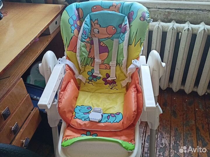 Детский стульчик для кормления