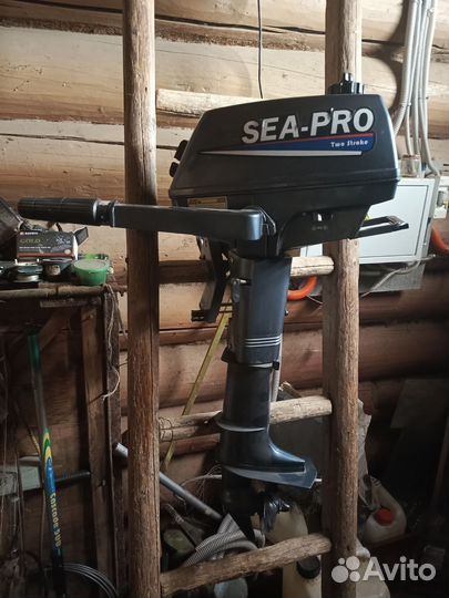 Лодочный мотор